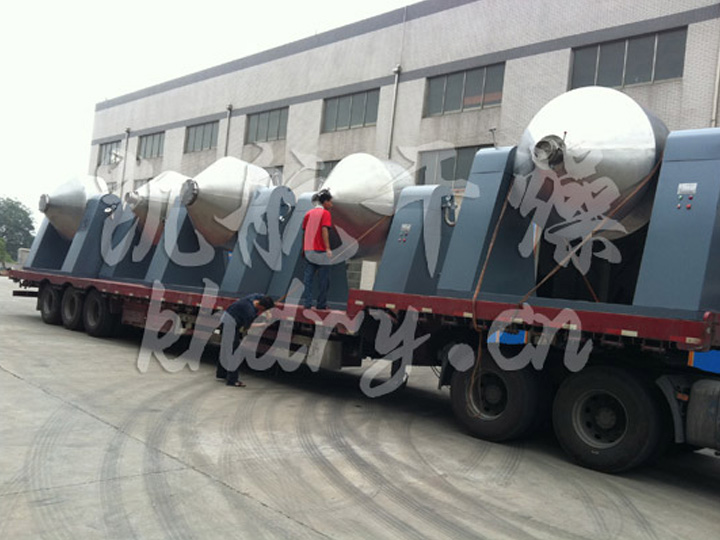 SZG系列双锥回转真空干燥机